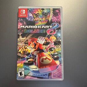 Mario Kart 8 Deluxe – Nintendo Switch (Physical Cartridge)